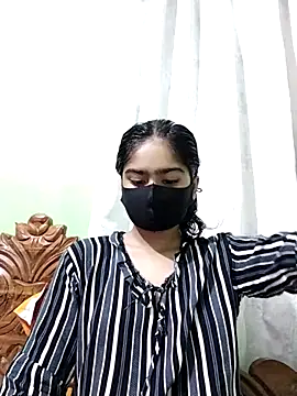 Snapshot of Arisha- chatting on January 2025 04:59:02 PM Arisha- online show from January 2025 04:59:02 PM