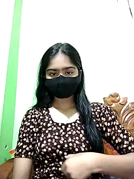 Snapshot of Arisha- chatting on February 2025 04:50:02 PM Arisha- online show from February 2025 04:50:02 PM