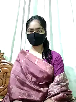 Snapshot of Arisha- chatting on February 2025 04:25:01 PM Arisha- online show from February 2025 04:25:01 PM