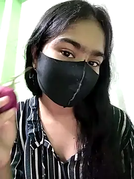 Snapshot of Arisha- chatting on January 2025 05:17:01 PM Arisha- online show from January 2025 05:17:01 PM