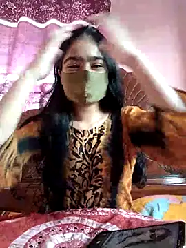 Snapshot of Arisha- chatting on October 2025 09:52:01 AM Arisha- online show from October 2025 09:52:01 AM