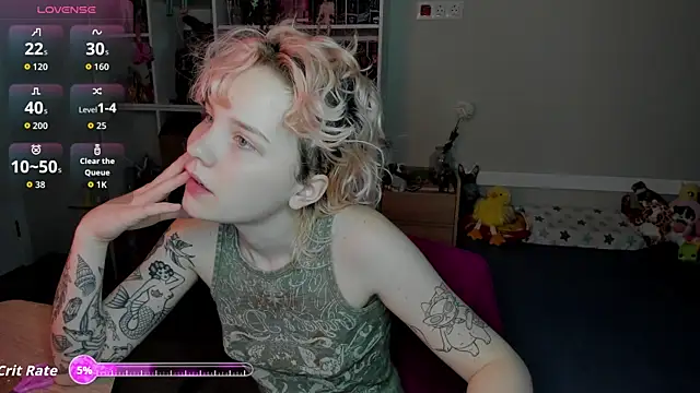 School Love online show from December 2025 07:10:01 AM