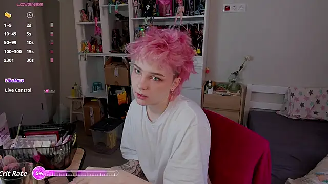 School Love online show from December 2025 07:03:02 AM