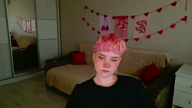 Snapshot of School_Love chatting on September 2025 11:05:01 AM School Love online show from September 2025 11:05:01 AM