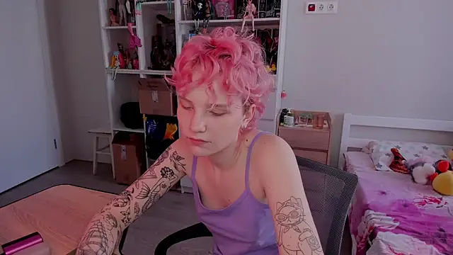 School Love online show from November 2025 07:12:01 AM