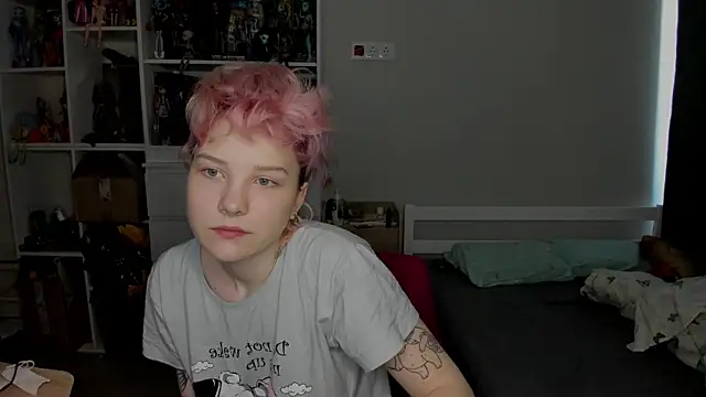 School Love online show from January 2026 07:56:02 AM