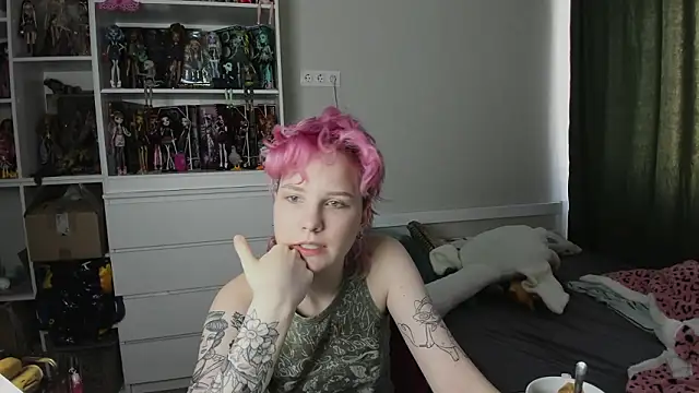 School Love online show from March 2026 07:12:01 AM