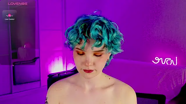 Snapshot of School_Love chatting on February 2025 04:07:01 PM School Love online show from February 2025 04:07:01 PM