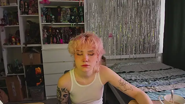 School Love online show from March 2026 07:06:02 AM