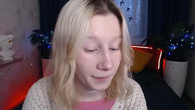 EnigmaSee online show from December 2025 09:03:01 AM