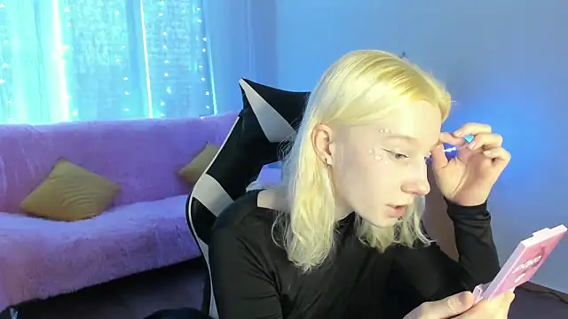 EnigmaSee online show from January 2026 09:04:01 AM