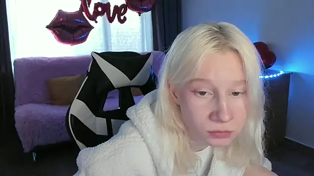 EnigmaSee online show from April 2026 09:03:02 AM