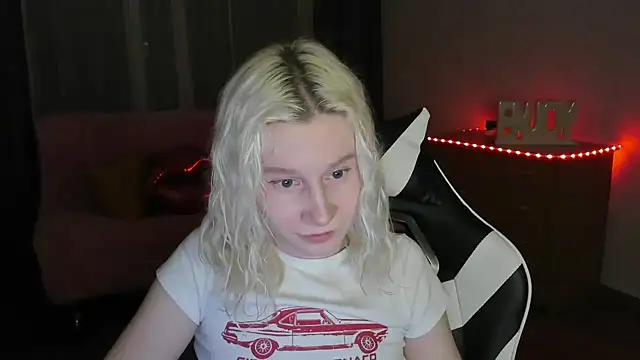 EnigmaSee online show from May 2026 08:37:01 PM