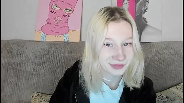 EnigmaSee online show from December 2025 01:23:02 AM