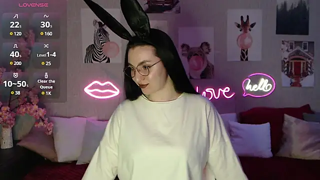 Fluffy Tiffy online show from February 2025 12:57:01 AM