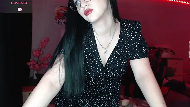 Fluffy Tiffy online show from February 2025 02:03:02 AM