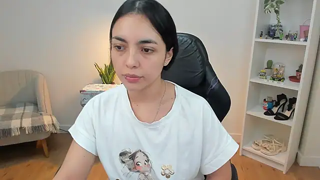  BellaEvans  online show from February 2026 05:52:01 AM