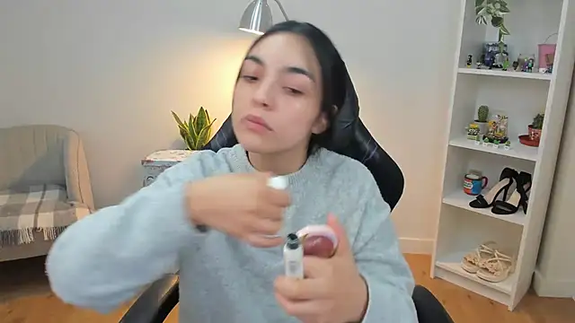  BellaEvans  online show from February 2026 05:51:02 AM