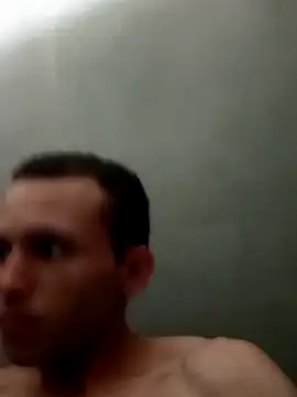 Snapshot of jhonmenas14 chatting on December 2025 04:11:02 PM jhonmenas14 online show from December 2025 04:11:02 PM