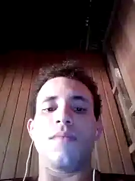 Snapshot of jhonmenas14 chatting on November 2025 06:35:02 PM jhonmenas14 online show from November 2025 06:35:02 PM