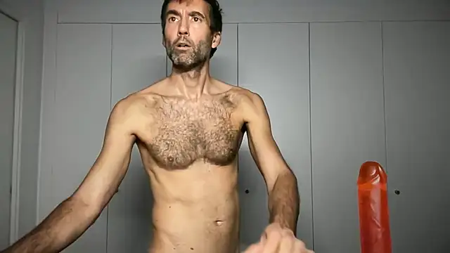 david spanish online show from November 2025 05:06:01 PM