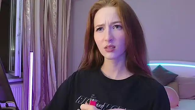 MichaDenver online show from November 2025 01:22:01 PM