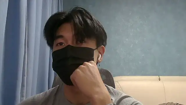 wuzhimao0207 online show from May 2026 03:06:02 PM