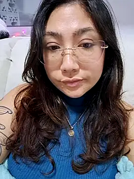 Mia Ruiz online show from November 2025 03:21:02 AM