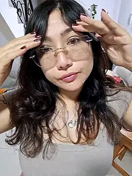 Mia Ruiz online show from September 2025 02:36:01 AM