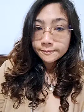 Mia Ruiz online show from December 2025 03:11:05 AM