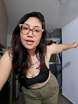 Mia Ruiz online show from January 2025 03:36:02 AM