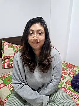 Mia Ruiz online show from November 2025 03:16:01 AM