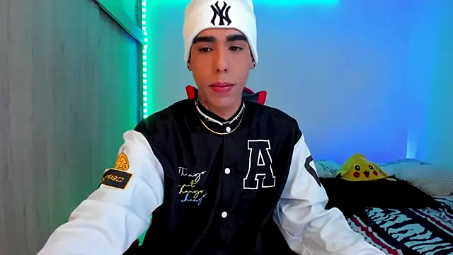 aldrinwhite online show from February 2026 05:24:02 PM