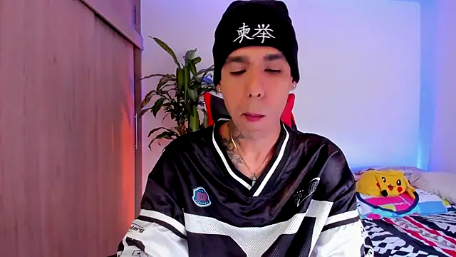 aldrinwhite online show from April 2026 04:57:02 PM