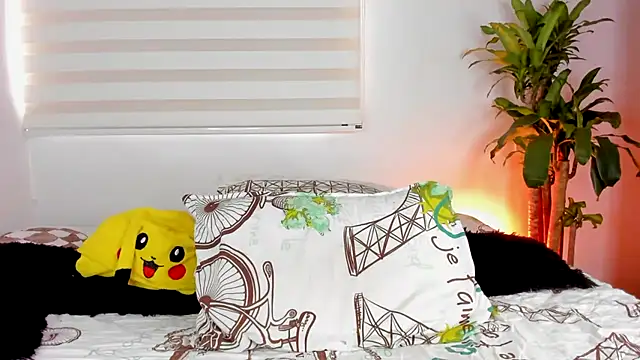 aldrinwhite online show from September 2025 05:41:02 PM