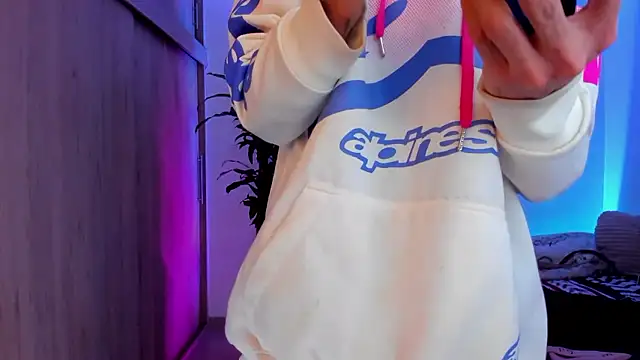 aldrinwhite online show from January 2026 05:19:02 PM