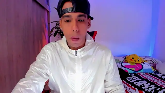 aldrinwhite online show from March 2026 06:09:02 PM