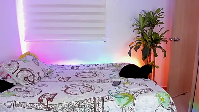 aldrinwhite online show from September 2025 06:03:02 PM