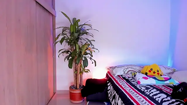 aldrinwhite online show from March 2026 07:04:02 PM