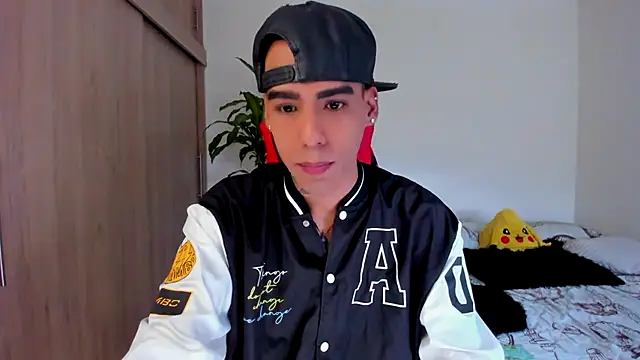 aldrinwhite online show from March 2026 05:51:02 PM