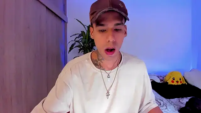 aldrinwhite online show from March 2026 07:47:01 PM