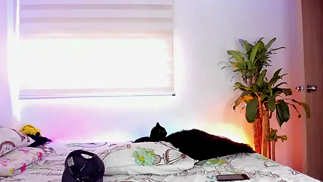 aldrinwhite online show from September 2025 06:36:02 PM