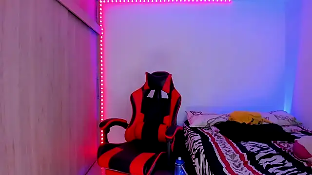 aldrinwhite online show from February 2026 03:54:02 PM