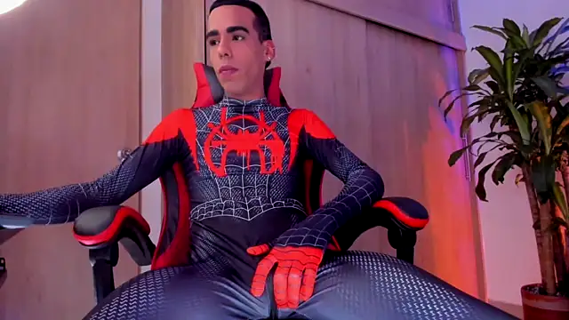 aldrinwhite online show from March 2026 07:13:02 PM