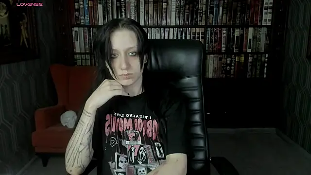 Snapshot of Medusa__Gorgona chatting on October 2025 05:57:02 PM Medusa Gorgona online show from October 2025 05:57:02 PM