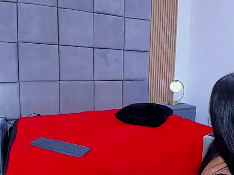 KateTompson  online show from February 2026 08:49:02 AM