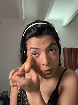 Chrishell  online show from March 2026 04:27:02 AM