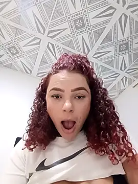 Snapshot of Mommy-Hot chatting on September 2025 01:06:01 PM Mommy-Hot online show from September 2025 01:06:01 PM
