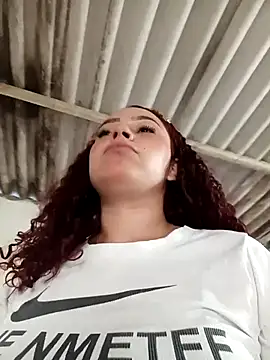 Mommy-Hot online show from January 2026 01:26:02 PM