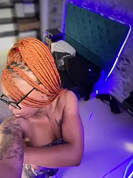 Melany Williams online show from December 2025 01:02:02 PM